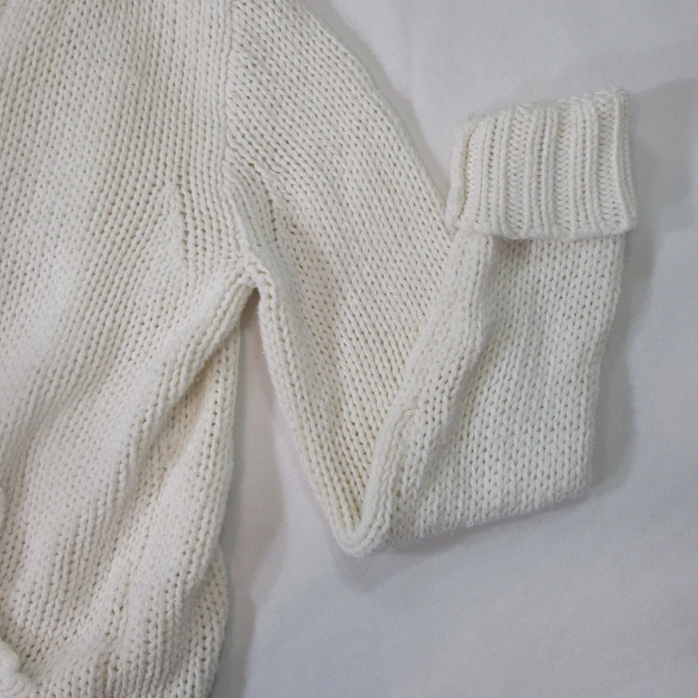 J. CREW Knit Sweater Size Medium
